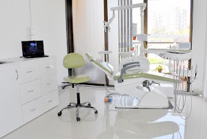 Dr. Bilal’s Dental Clinic | Root Canal | Implants | Pediatric | NIBM, Pune place picture